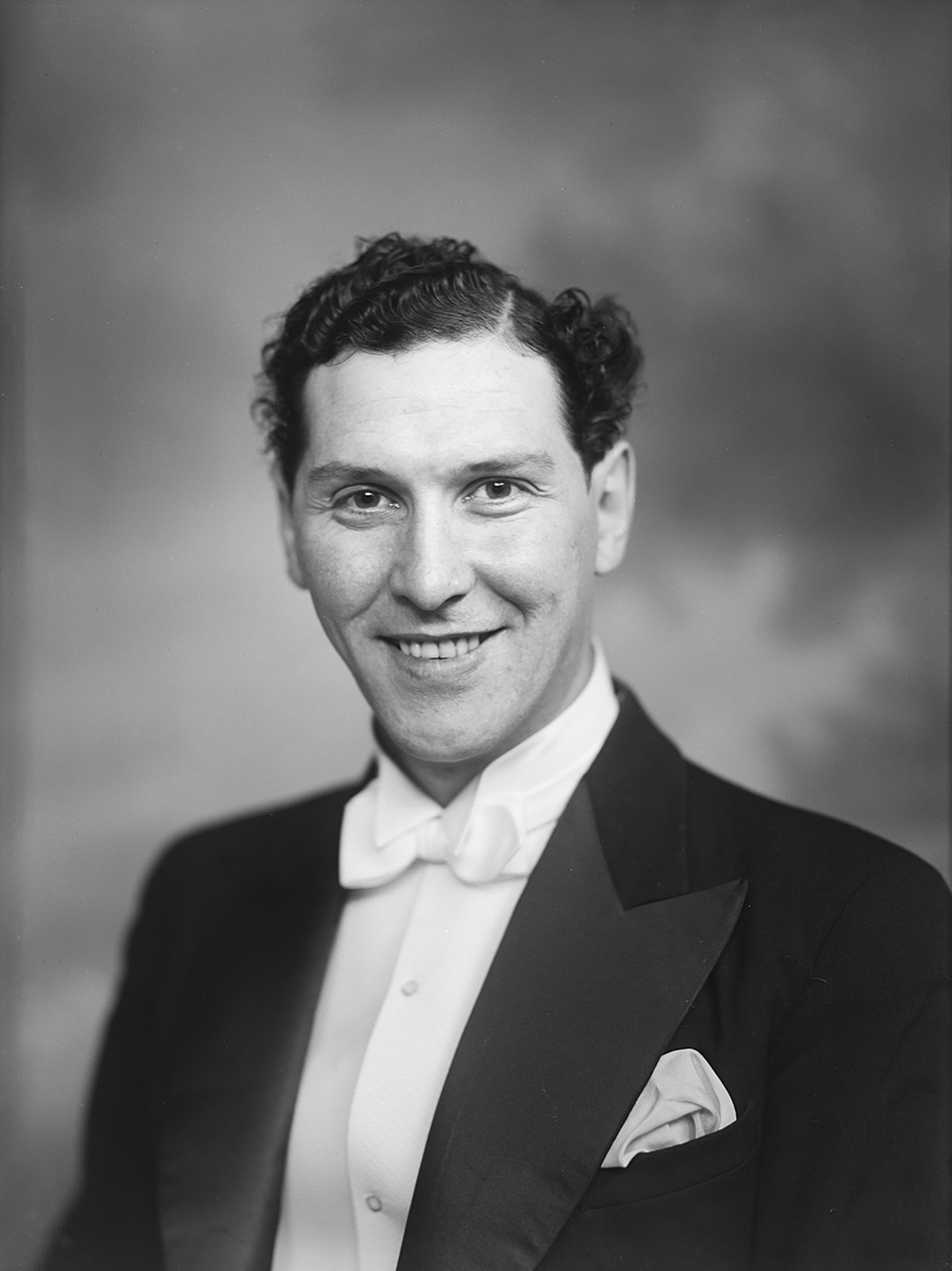 Portrait of Arne Otto Lorang Andersen, better known as Arnardo