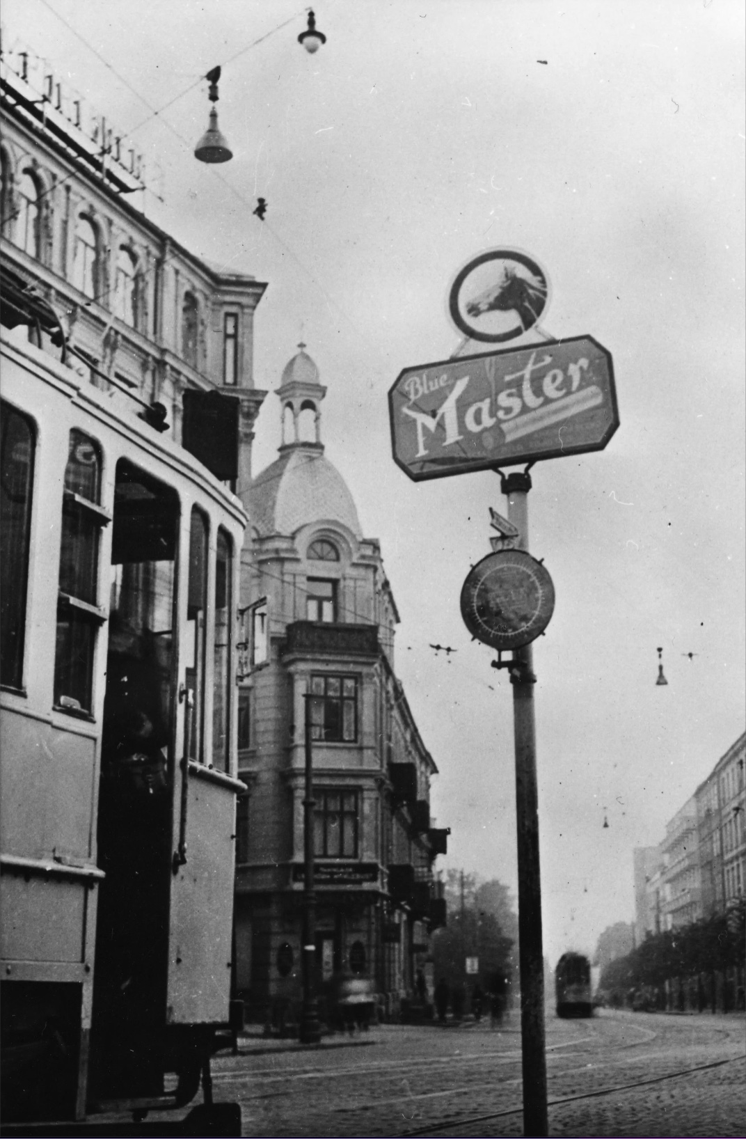 Sign advertising Tiedemann's cigarettes Blue Master at Majorstuen in Oslo