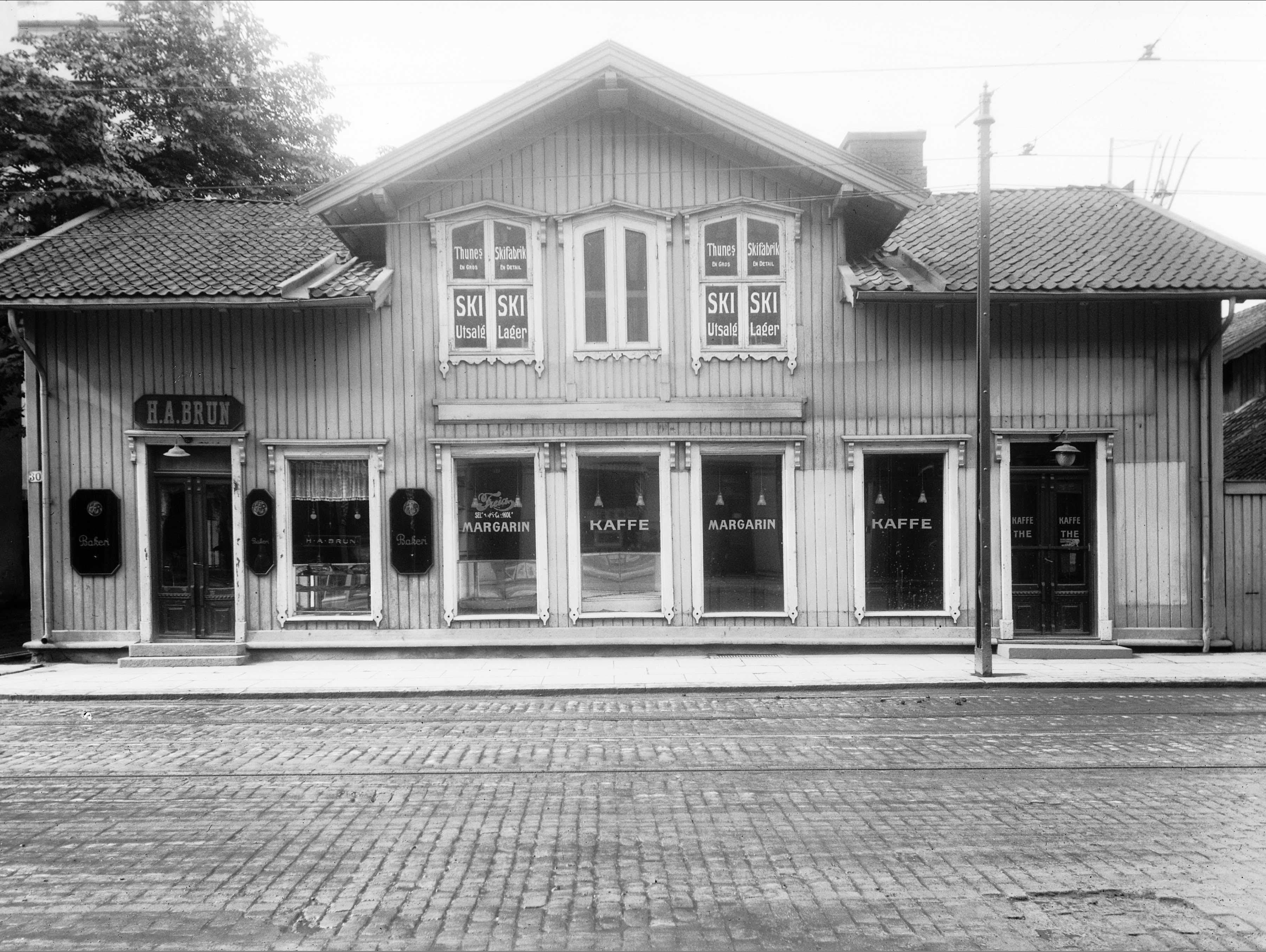 H. A. Brun and ski shop in Bogstadveien in a small wooden house