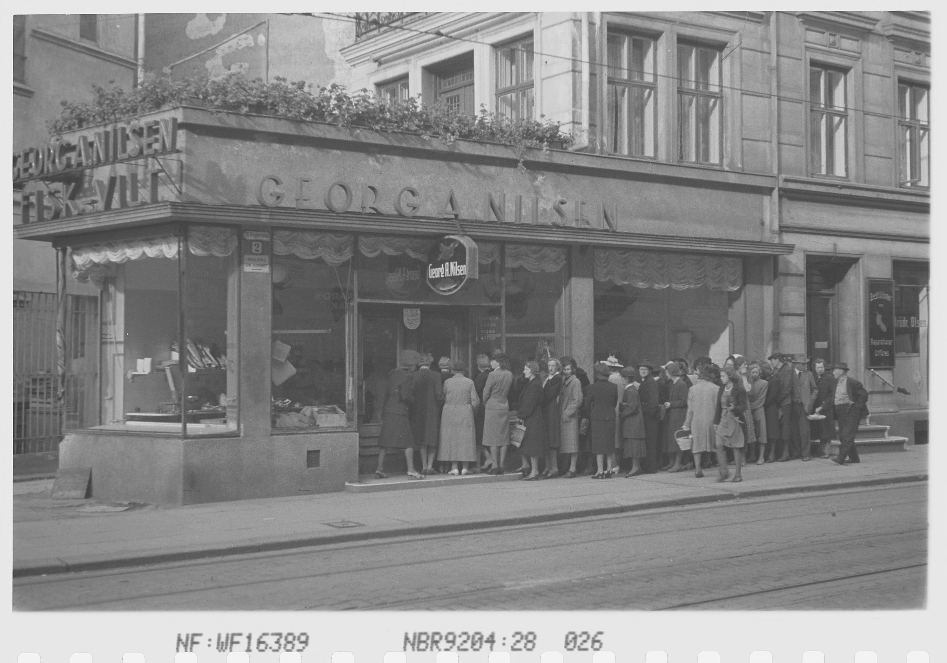 Georg A. Nilsen, fish and game store in Frognerveien 2