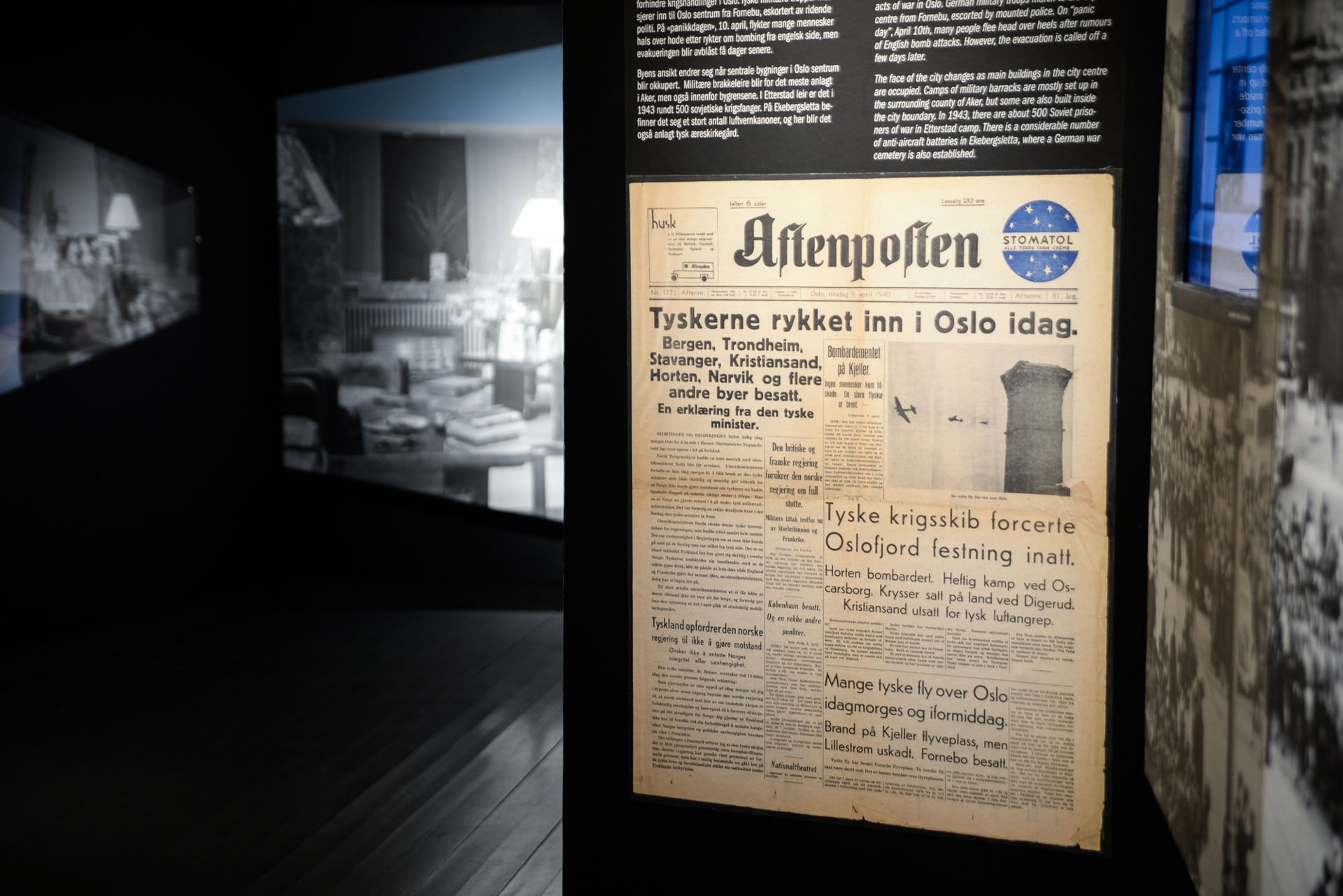 Utstilling, avisforside, tyskerne rykket inn i Oslo i dag